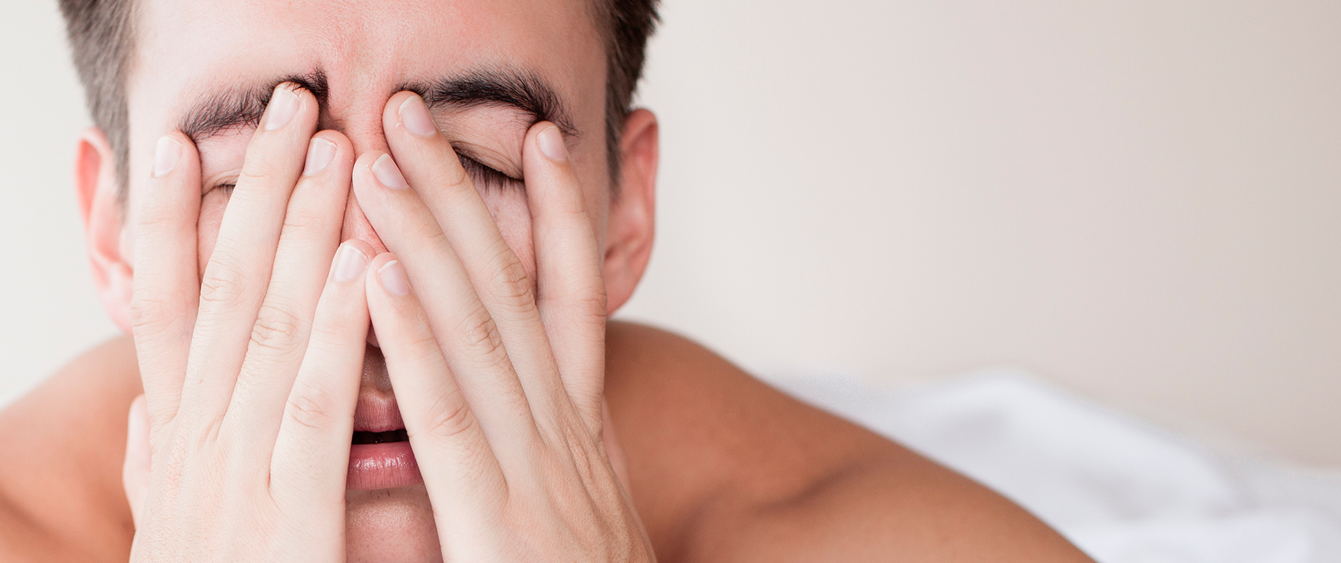 ¿Te levantas agotado? ¿Duermes mal?